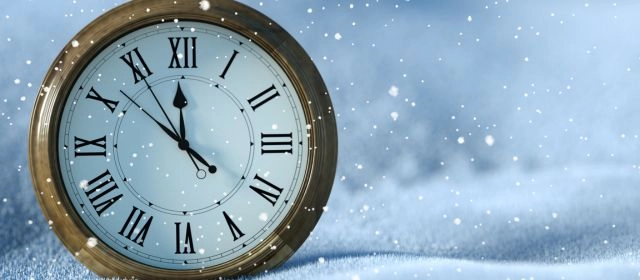 Mirror hour: 20:20